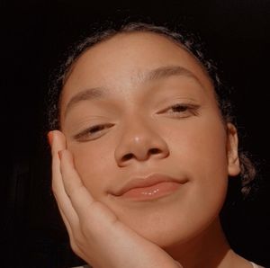 Meet your Posher, Eva